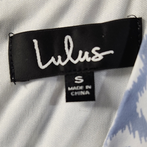LULUS Give me a Print Ikat Dress Sz S - Picture 6 of 8